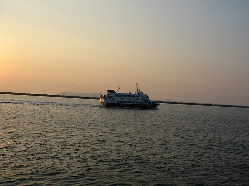 博多港12