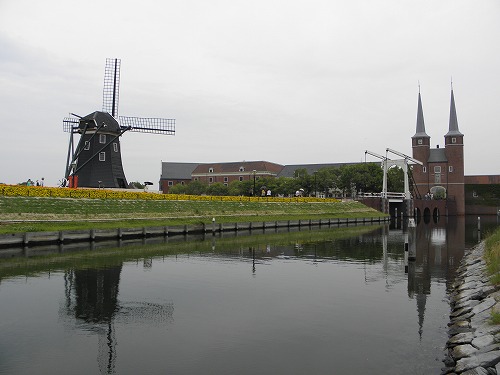 オランダ風車13