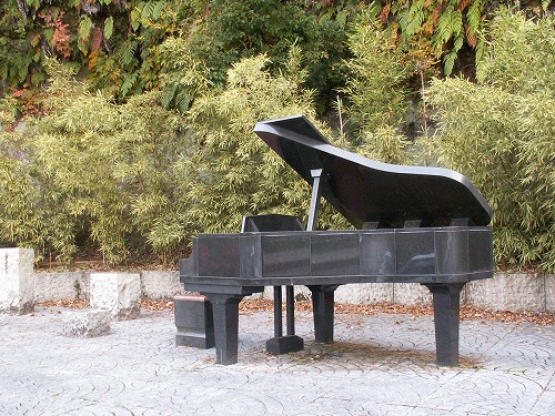 石のピアノ2