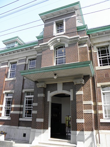 旧古賀銀行9