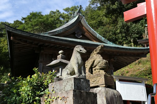 石壁神社1