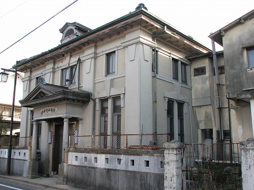 旧古賀銀行神埼支店1